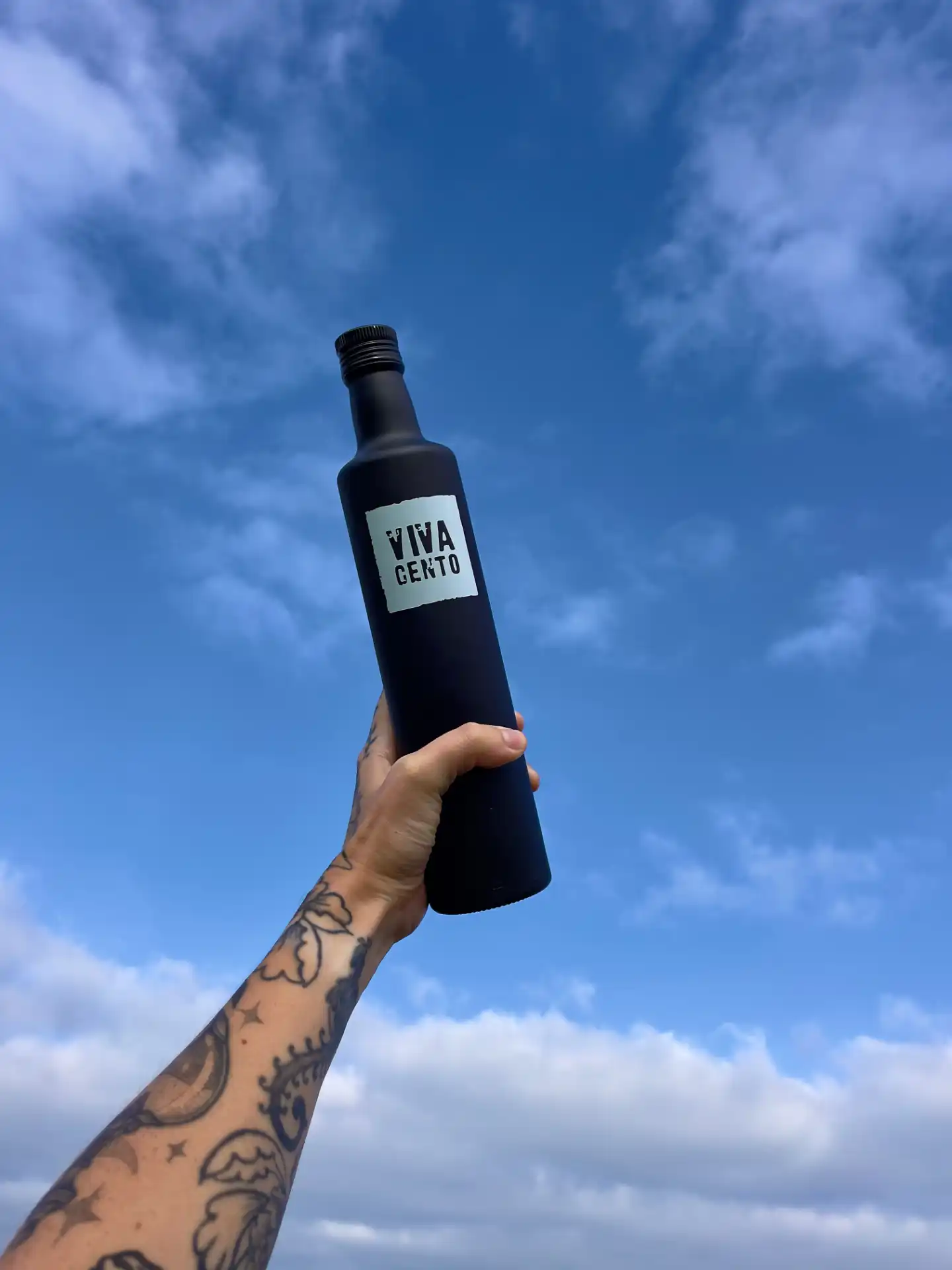Viva Cento – Olive oil bottle (500 ml)